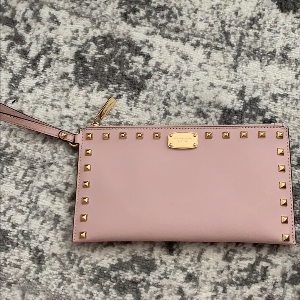 Pink Michael Kors wristlet